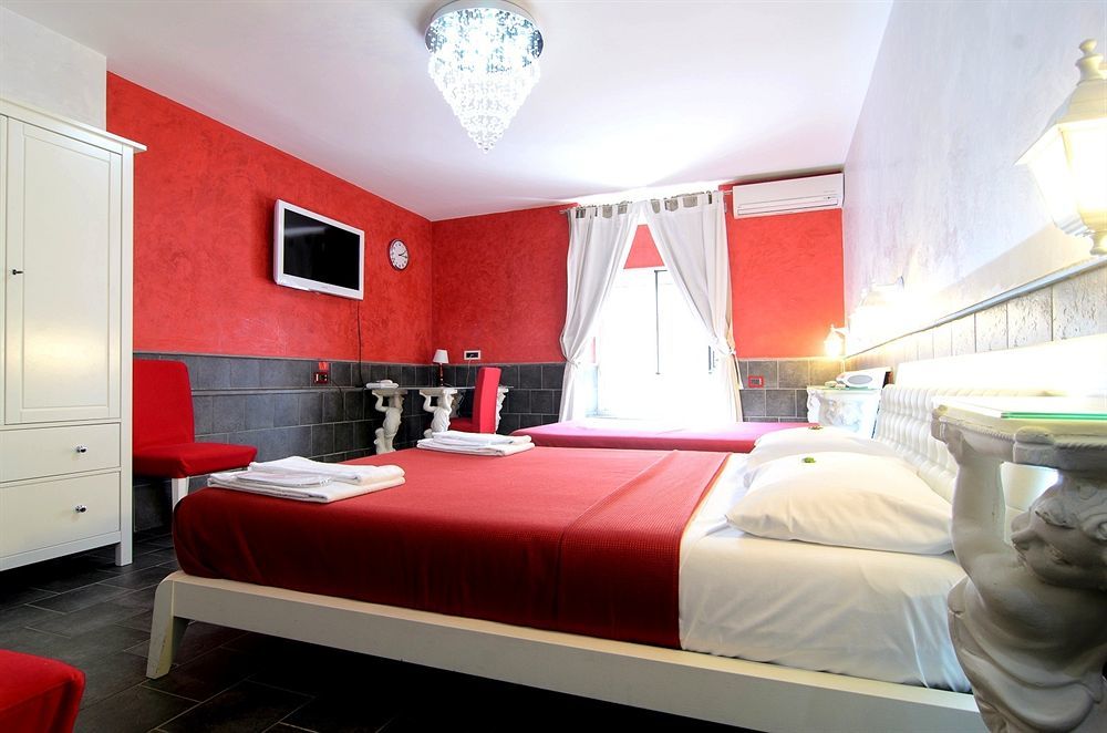 Suite Apartments Angioini Наполи Екстериор снимка
