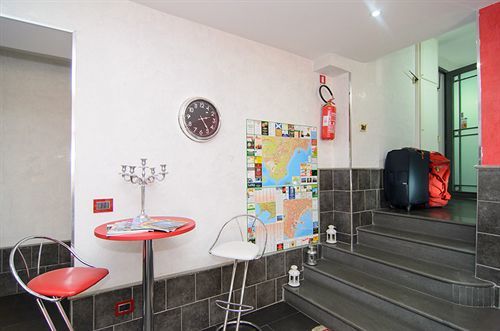 Suite Apartments Angioini Наполи Екстериор снимка